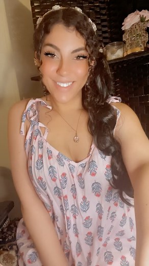 Sensual Charmm on Instagram: "Very scary 💋"