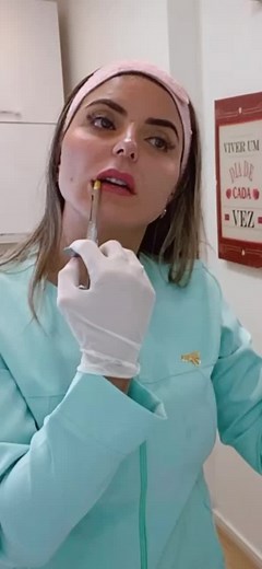 Facial Injection Procedure in a Clinical Setting