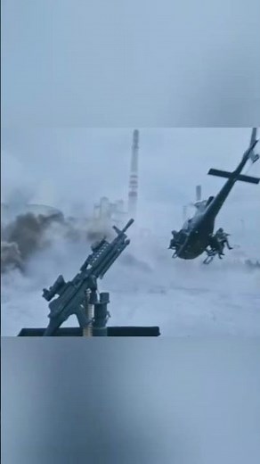 Extraction 2 Train Fight Scene 💥 Non-Stop Action #Extraction2 #ChrisHemsworth #TylerRake#ActionScene