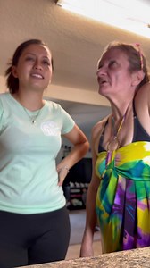 1M views · 69K reactions | Cocinamos la receta favorita de su hijo que falleció me sentí nostálgica pero a la vez happy/ miestras estaba la comida jugamos a “cosas que no sabes de mi” ósea entre ella y yo  (hicimos costillas en BBQ con macarrones) El Tommy | Maria Jessica | Facebook