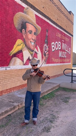 100 reactions · 27 comments | We had to stop in the hometown of one of the greatest influences of the Bakersfield Sound & one of our personal favorites; Bob Wills! Thanks for the hospitality Turkey TX and hope to see you again soon! 旅 AHHHHH HAAAAWWWWW | The SodaCrackers | Facebook