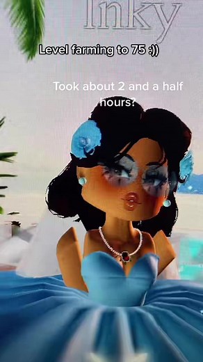 Level 75 Achieved in Royale High!