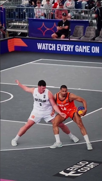 Had him so lost he vanished 😭 Via: FIBA3x3 #3x3basketball