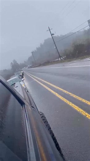 🚔 High-speed chase update: A red Dodge truck with a blown front tire sped north through Depoe Bay on Highway 101 this morning, heading toward Lincoln City, Oregon. The suspect crashed near 51st Street in Lincoln City and was taken into custody by law enforcement just a minute or two after this video was recorded. Video: @CrystalBobby | Discovering Depoe Bay Oregon
