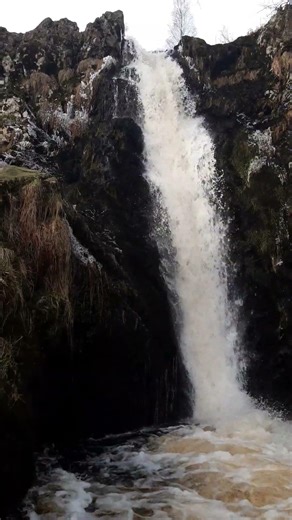 Icy Linhope Spout Waterfall