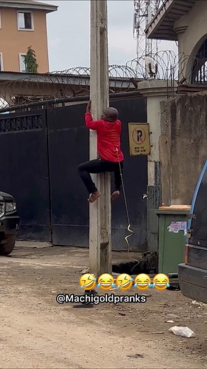 12M views · 185K reactions | 藍Best pranks you will ever see in this life 藍 #reels #reelsinstagram #reelitfeelit #reelsvideo #pranks #prankvideo#explore #exploremore #explorepage #tiktok #tiktokerszone#tiktokers #tiktoker #tundeednut #instablog9ja #insta #viral#viralvideos #viralpost #viralreels #bloggers #bloogers #new#happynewmonth #yabaleftonline #reaction #dontlaugh #videoprank | Machigoldpranks | Facebook