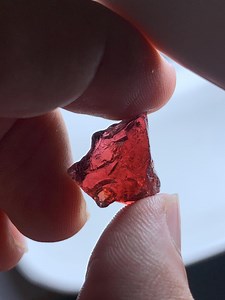 15.55 Ct's Raw Rhodolite Garnet Piece | Facet Rough Rhodolite for Gem Cutting | Rough Garnet Piece - Etsy