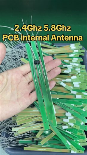 2.4Ghz 5.8Ghz 5dBi PCB internal antenna #antennafactory #wifiantenna #cable #outdoorantenna