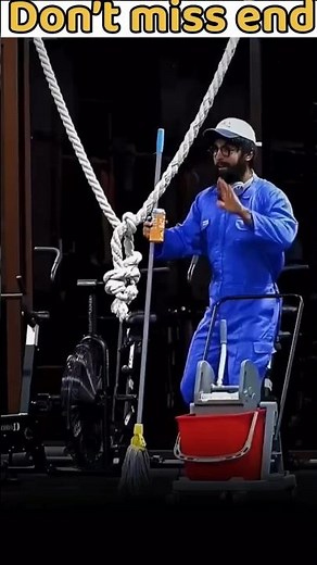 Best Arms Exercise By Cleaner 💪😁#prank #lifter #epic #gym