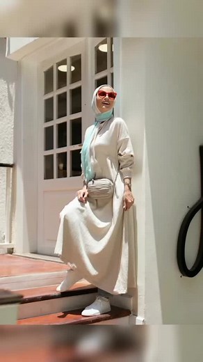 #fashion_hijabis #hijab #hijabcasual #hijabifashion #hijabinspiration #modestoutfit#modeststyle #modestwear #modesty #OOTD #Just4Women #Just4women_Modestwear