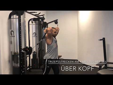 Armtraining | Trizepstraining: Trizepsstrecken am Kabelzug mit Seil, über Kopf