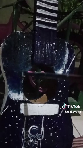 Client Req. Mini Guitar using Recycled materials 🤗 #makoyarts