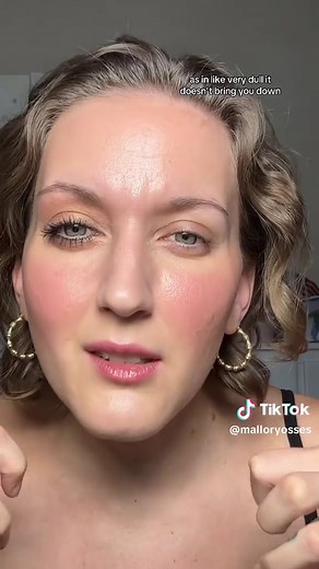 Best Eyeshadow Colors for Grey Eyes Revealed