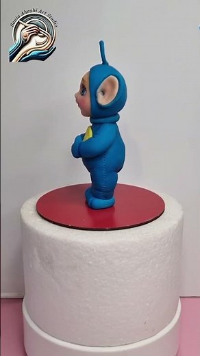 Handmade Blue Teletubby Fondant Figurine – Unique Cake Idea!
