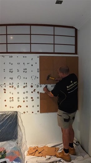 Bumble bee doesn't stop in rainy day Transform your home with Bumble Bee | Bumble Bee Painting & Decorating