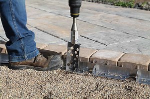 Paver Edge Restraints | Paver Edging | Stone Driveway Tools