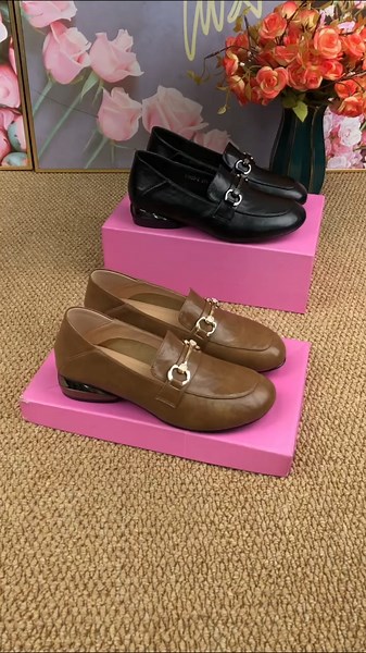 Elegant Women’s Two Tone Buckle Loafers Stylish Office Shoes #loafers #shoes #fashion #shortsfeed