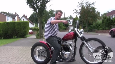 Triumph Bobber ride with signature sound