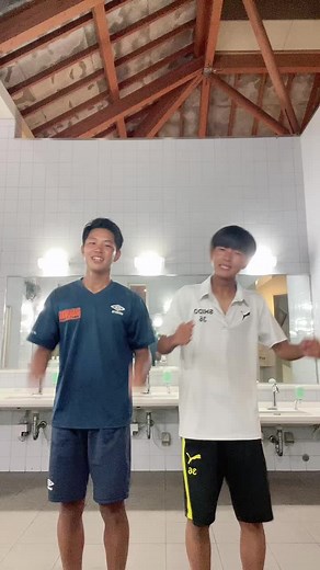 日本一イケメン高校生のトイレダンス！