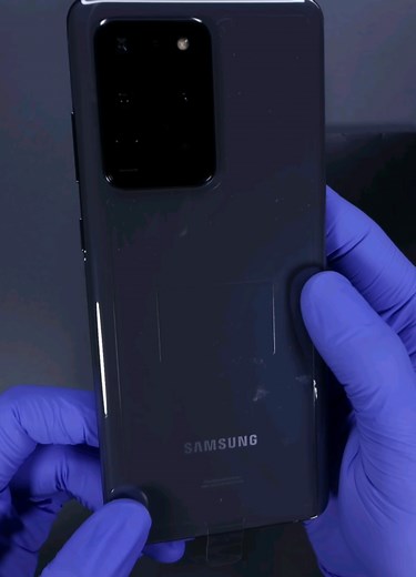 Samsung Galaxy S20 Ultra - Features and Review