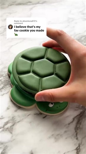  Keep grandkids happily entertained anywhere with the Mini Turtle Sandbox Toy—a portable, mess-free play box perfect for creative, sensory fun on the go! 笠 | Sentdream | Facebook