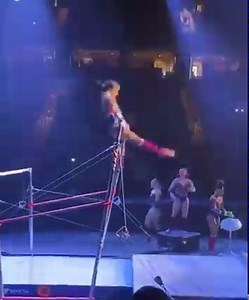 178K views · 3.6K reactions | Cast Handstand of the Day: Shilese Jones (USA) Video: @broddie__ | International Gymnast Magazine | Facebook