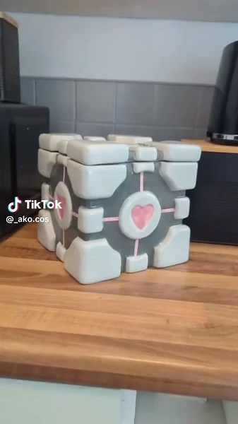 Companion Cube Cookie Jar: A Portal Enthusiast's Dream