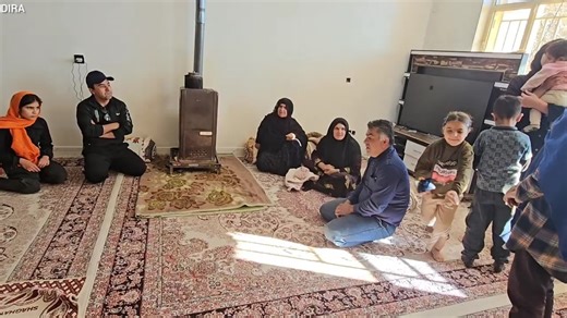 邀请小公主一家到农场聚餐---小公主和家人（DIRA）