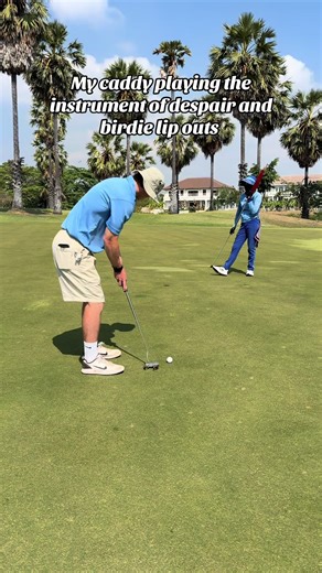 Caddy's Humor: Golf Jokes and Birdies