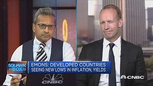 Global policy uncertainty is at extreme levels: Medley Global Advisors
