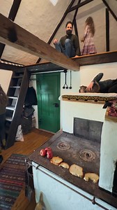 1M views · 20K reactions | Acel moment când căsuța veche are din nou viață, trăiește la maxim. | cirstean.iosif | Facebook