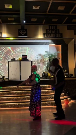 DJ Barney smooth mix. Transition our dancing to the change of music. #inthemix #stepping #insync #couplesdance #love