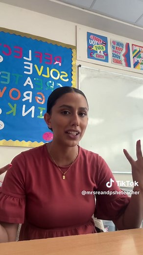 Primary vs Secondary Teaching: Pros and Cons Explained