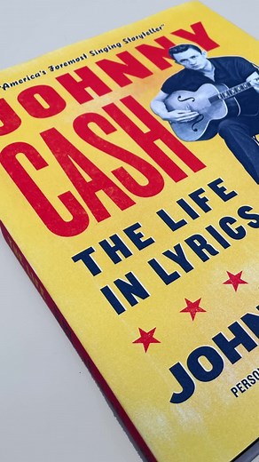 Johnny Cash: The Life in Lyrics regular and deluxe editions are available now! Featuring lyrics to 125 of Johnny’s songs, as well as never before seen photos and handwritten notes, discover history as this lyric book commemorates Johnny Cash and his legacy as the Man In Black. Get your copy now at the link in bio 🖤 #johnnycash #countrymusic