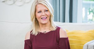 Barbara Niven Visits - Home & Family