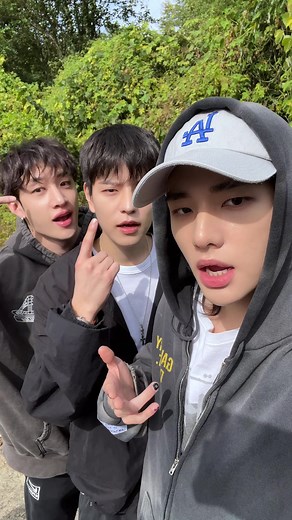 Young Miko ft. Stray Kids: Come Play Arcane 2