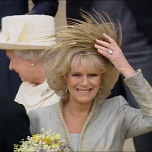 The late Queen gave a very specific warning | Cambridgeshire Live