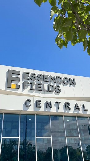 Food, gifts, and festive finds all in one place? Even Santa’s ticking off his list at Essendon Fields. | Essendon Fields | Facebook