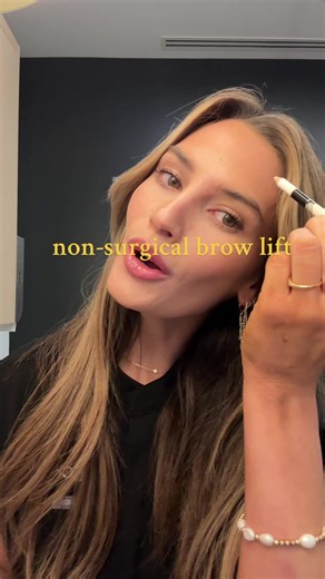Achieve a Naturally Lifted Look with Non-Surgical Techniques