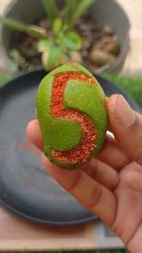 কাঁচা আম মাখা দেখে জিভে জল এসে গেলো 🤤😋..#mango #chat #jivejol #recipe #shots #sweetfood #achar