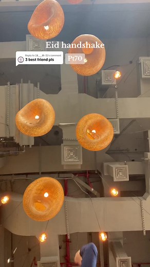 Eid Handshake Ideas for 3 People