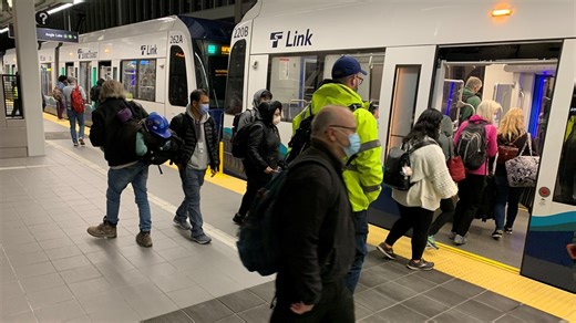 Northgate, UW light rail service resumes after disruption due to system failure
