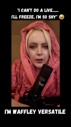 I went live on Tik Tok. It's a strange place over there 🤔 but I'm trying to stay young, hip and down with the kids by going live. . Follow me on Tik Tok for real time interaction, awful asmr and random waffling 🤣🤣🤣 #tiktok #irish #irishtiktok #irishmammy #tiktokvideos #tiktoklive #tooold | Lorzy Lovey