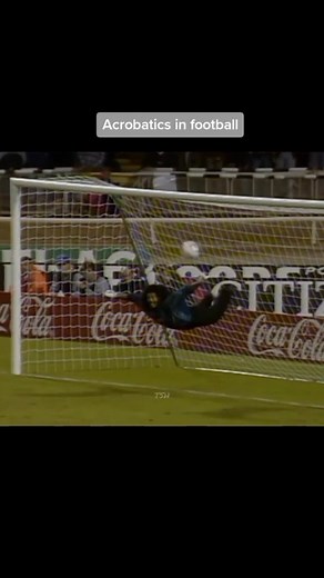 Acrobatics in football#soccer #football #fyp #foryou #TeamUSATryout #viraltiktok #viral