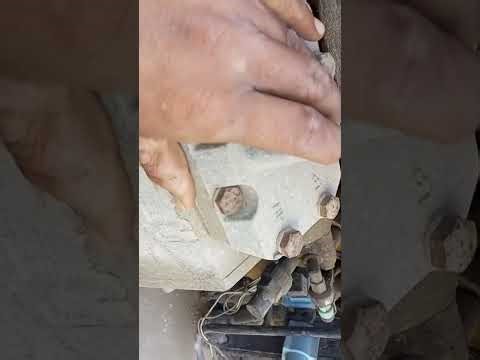 Defective compressor (broken crank shaft)#electrical #reefer #reefertechnician