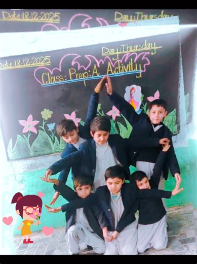 Creative Kids Shine in Star Making Activity