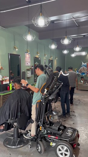 Wheelchair-Friendly Barbershop for Hair and Beauty Care