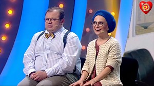 А вы знаете, что подаренные билеты на новые концерты “Дизель шоу” приравниваются к признанию в любви? Теперь знаете! Покупайте билеты, чтобы признаться в своих чувствах! 💖 15 апреля: https://bit.ly/32nvz14 💖 16 апреля: https://bit.ly/3AoPZTP “Дизель шоу” - для тех, кто любит! В клубе знакомств «Кому за 30» собралась гремучая смесь - шесть совершенно разных людей – бабка, девственник-ботан, красотка с детьми, дед-извращенец и Клавдия Кадык. Всех их объединяет одно желание - найти свою половинку