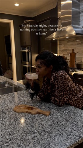 My Saturday night✨🏡🍸❗️