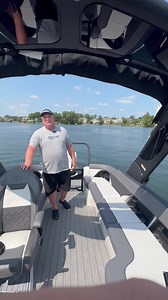 A pontoon with a V8 engine? You betchya!! This Vernada V One with a 425 Yamaha Outboards is stunning. — Chef’s kiss!! — Veranda Marine . . . #Vernada #VerandaPontoons #VerandaVOne #VerandaV1 #V8 #V8Pontoon #V8Boat #V8BoatEngine #PDBShootout #VerandABoats | Pontoon & Deck Boat magazine